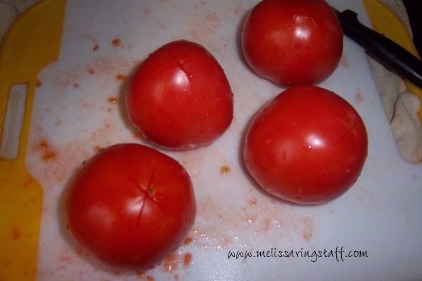How to Can Stewed Tomatoes @ AVirtuousWoman.org