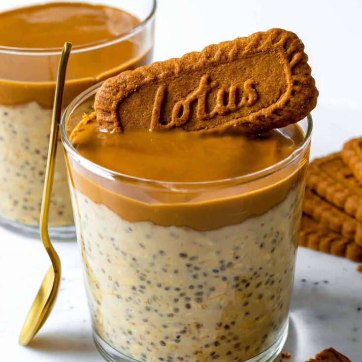 Image for Easy Biscoff Overnight Oats (4 Ingredients)