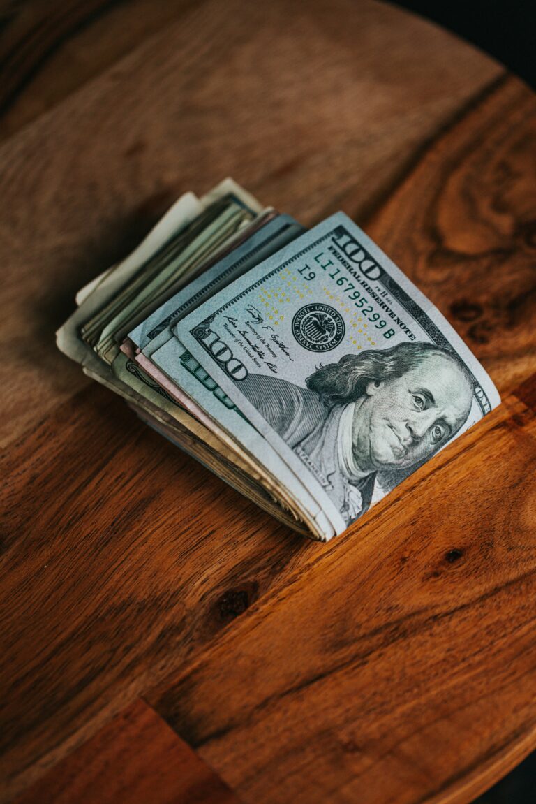 How to Build a Simple Home Budget (When You’ve Never Had One)